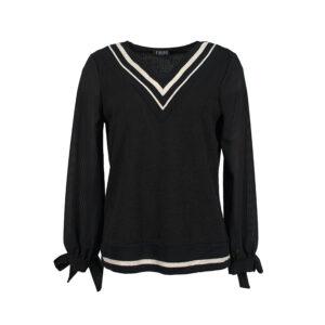 220-304-00 V-Neck Ribbed Black Sweater