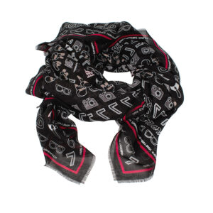 205W3307-00 K/Favourite Square Scarf